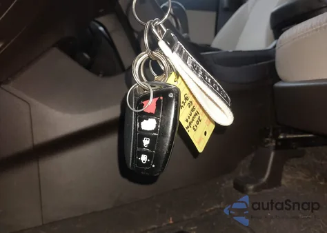 2013 Hyundai Santa Fe Sport 2.0T из США, поврежденный, VIN 5XYZU3LA9DG039509